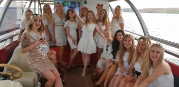 Rejs tramwajem wodnym Wodniczka lub Szuwarka po Krainie44 wysp